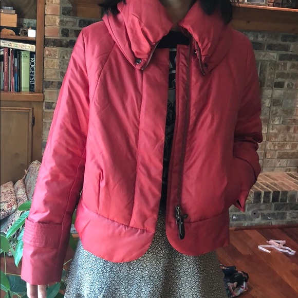 Winter coat from luxury brand Jetezo - Picture 8 of 8